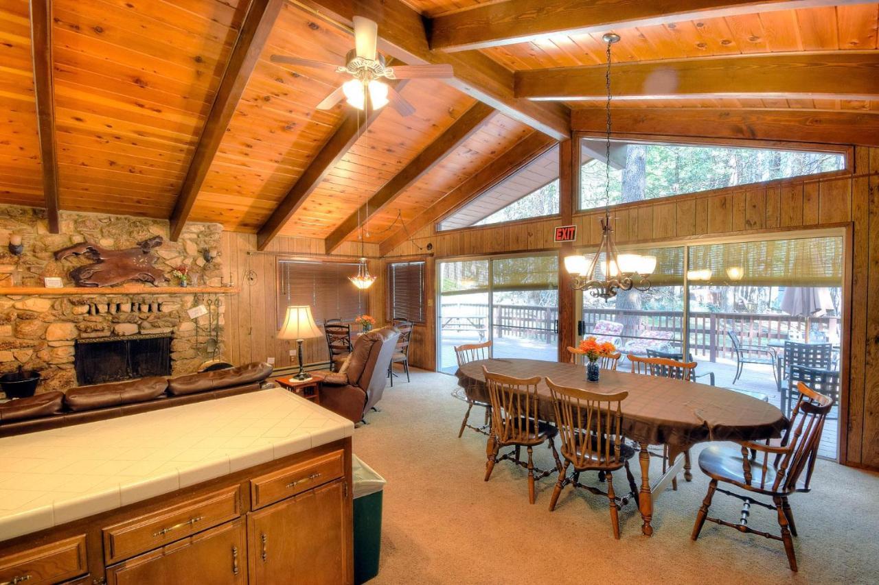 Papa Bear Cabin North Wawona ภายนอก รูปภาพ